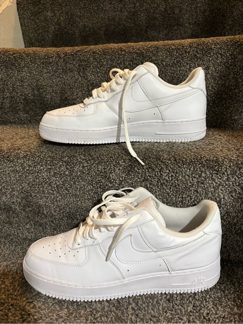 Nike Air Force 1 '07 Low top sneakers in triple white,